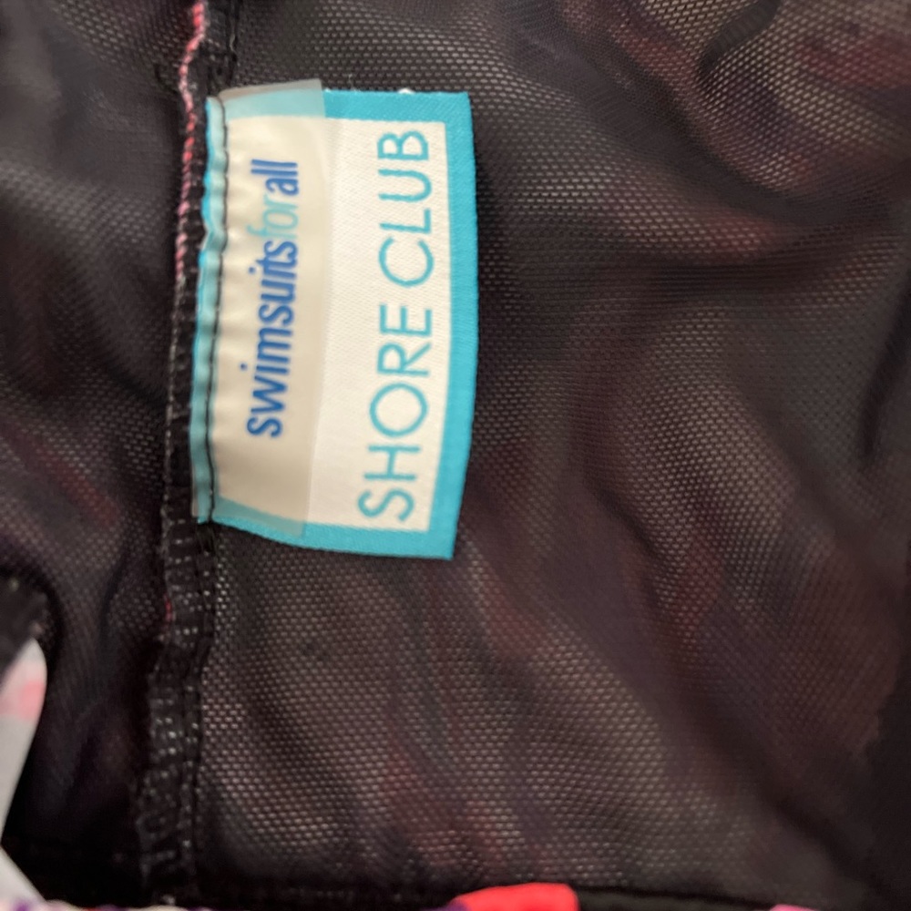 Shore Club halter style tankini. Size 22W